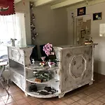 Bed & Breakfast F57 - Frankó Családi Panzió Balatonlelle