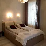 F57 - Franko Csaladi Panzio Frühstückspension 4*