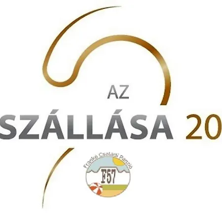 فندق مبيت وإفطار F57 - Franko Csaladi Panzio 4*