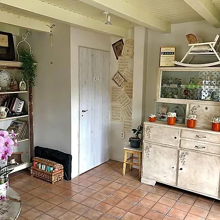 F57 - Franko Csaladi Panzio 4* Balatonlelle