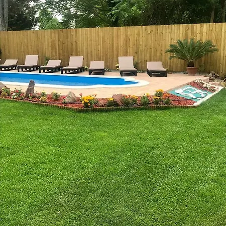 F57 - Franko Csaladi Panzio 4*