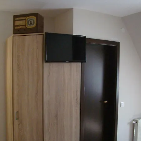 Bed & Breakfast F57 - Franko Csaladi Panzio Balatonlelle